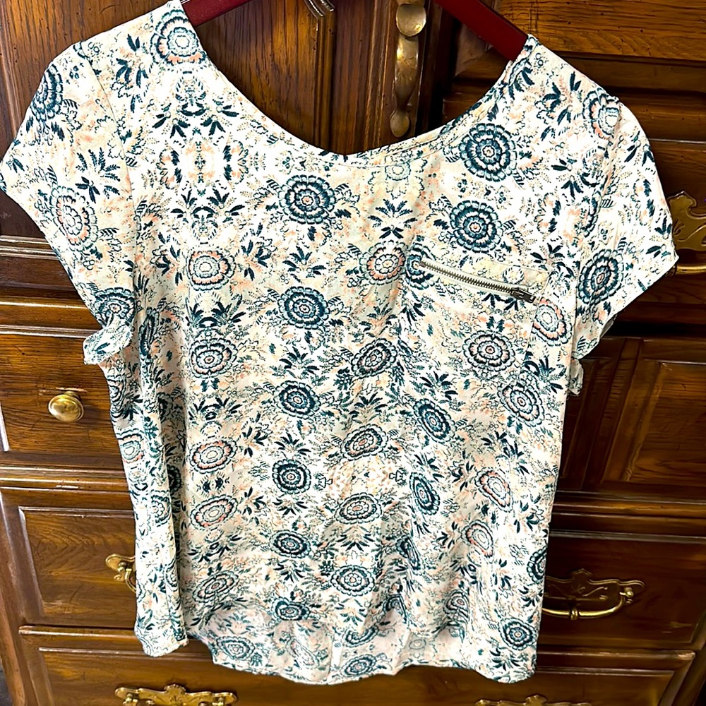 Flowy top